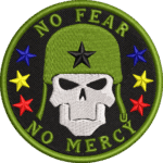 patch brodat NO FEAR NO MERCY cu stele colorate și craniu militar